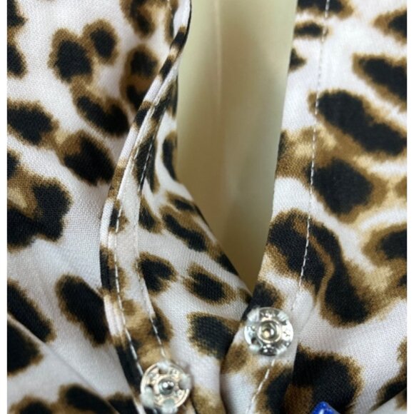 All in Favor Women's Leopard Print V Collar Loose Dress Sz XL - Picture 6 of 9